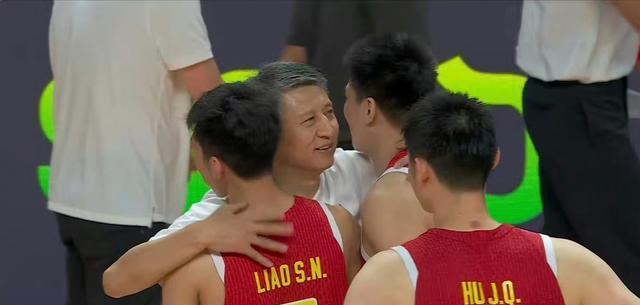 为中国男篮, 开放, 集训期间