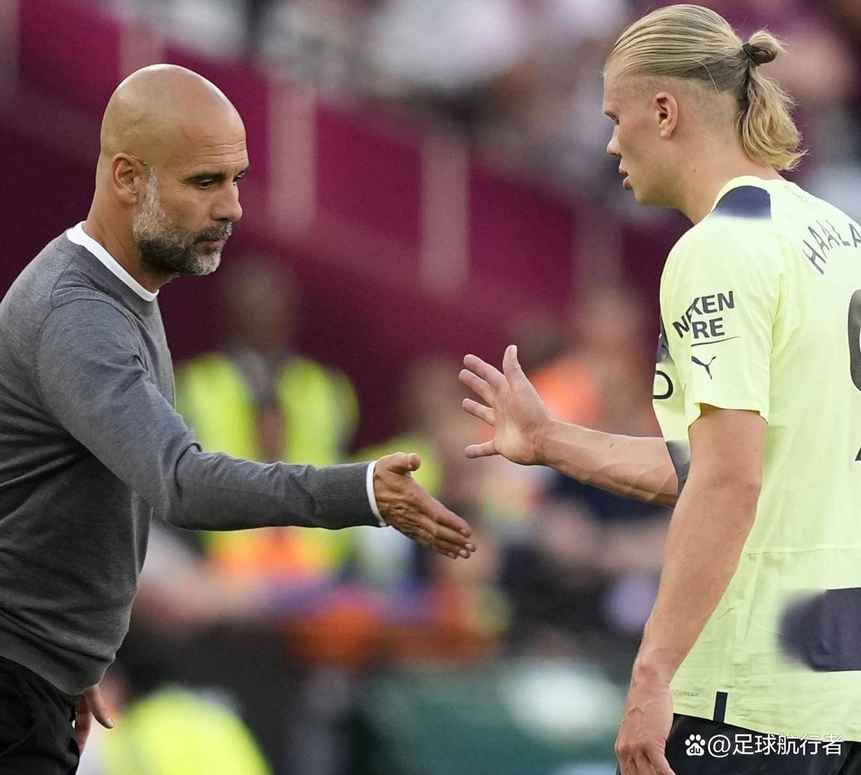 一个听起来, 伤情, 在伊蒂哈德 一个听起来, 伤情, 在伊蒂哈德