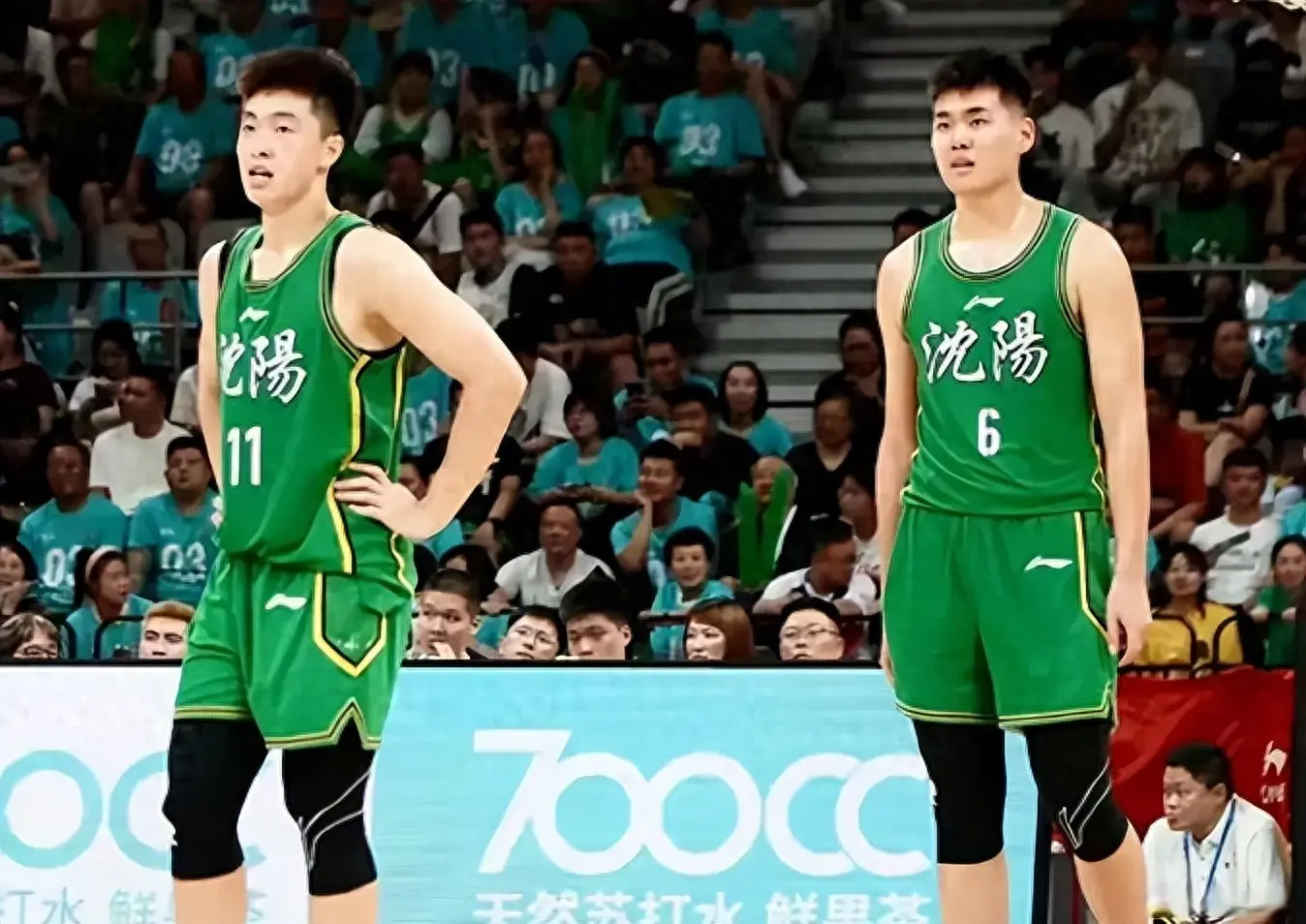 导演, 三场比赛辽, 赵维伦和淡 导演, 三场比赛辽, 赵维伦和淡